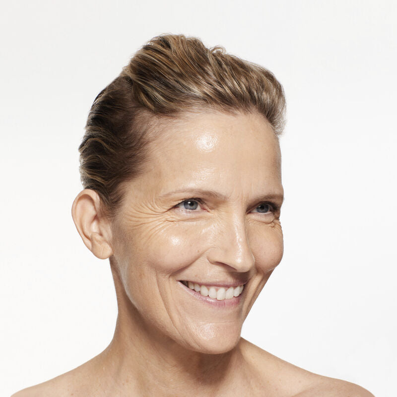 Revitalessence Skin Glow SPF30 - Fondöten
