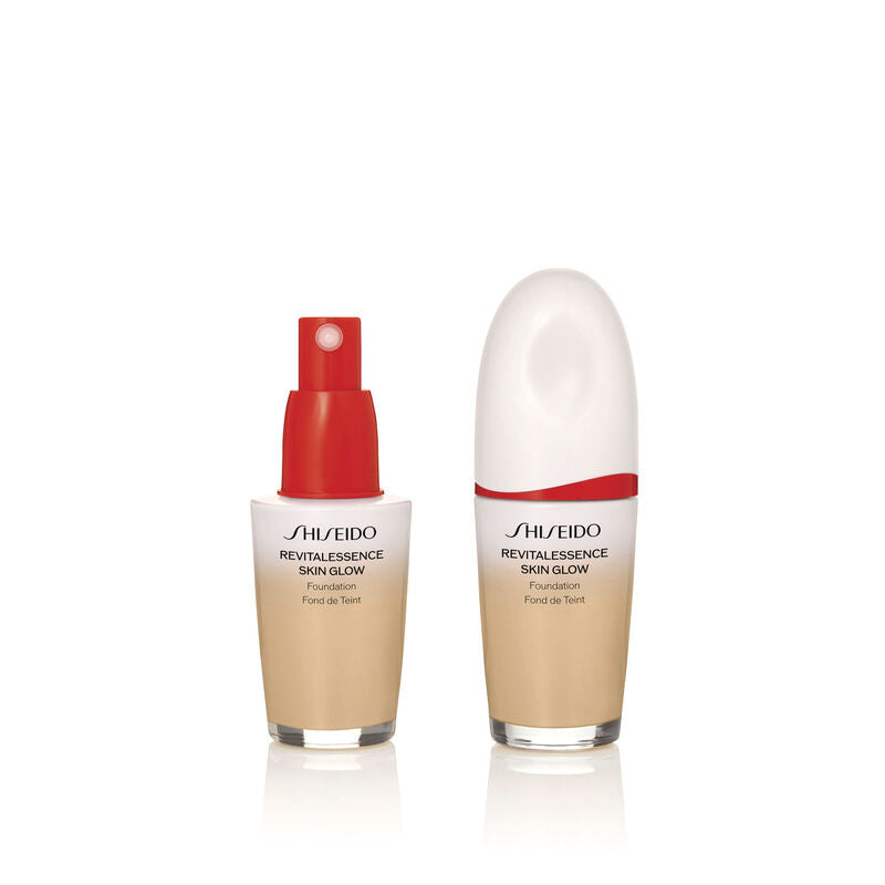 Revitalessence Skin Glow SPF30 - Fondöten
