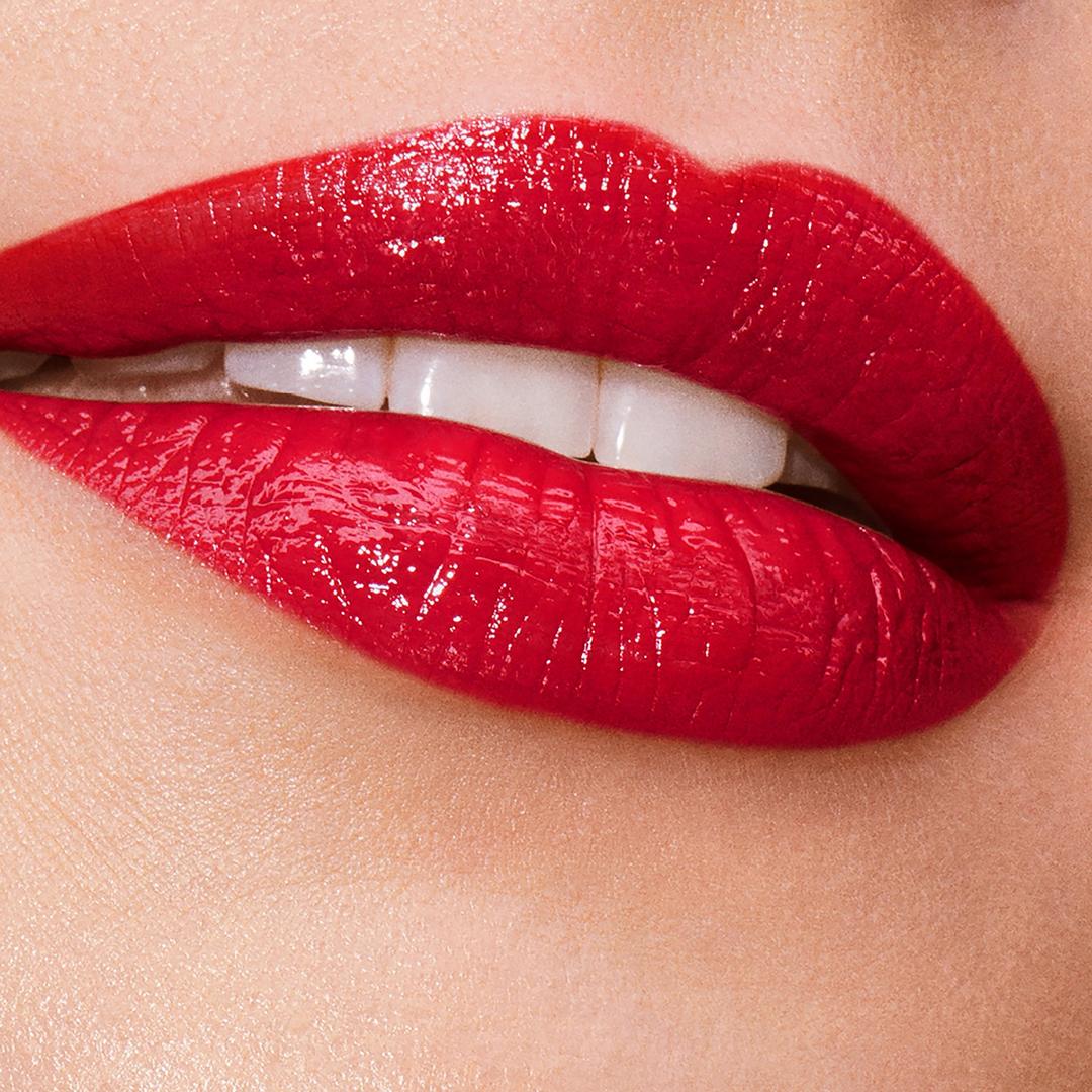 Pure Color Explicit Slick Shine Lipstick - Yoğun Parlak Ruj