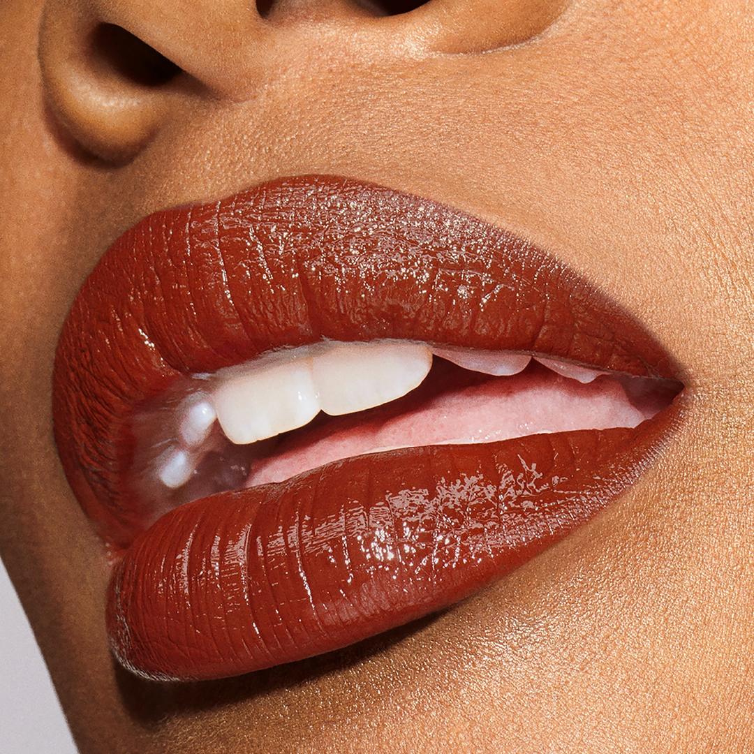 Pure Color Explicit Slick Shine Lipstick - Yoğun Parlak Ruj