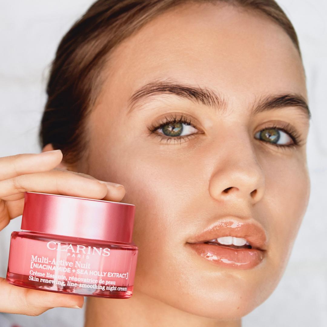 Multi Active Night Cream - Kuru Cilt Tipleri İçin - Kırışıklık Karşıtı Gece Kremi