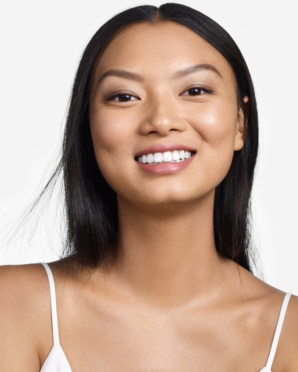 Anti-Blemish Solutions - Mat Bitişli Fondöten