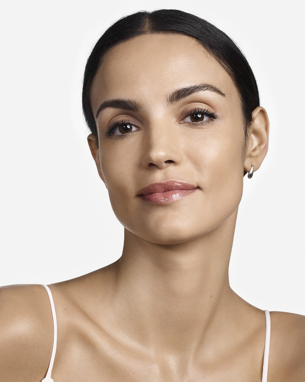 Anti-Blemish Solutions - Mat Bitişli Fondöten