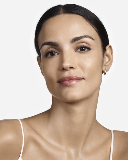 Anti-Blemish Solutions - Mat Bitişli Fondöten