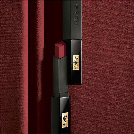 Rouge Pur Couture The Slim Velvet Radical - Ruj