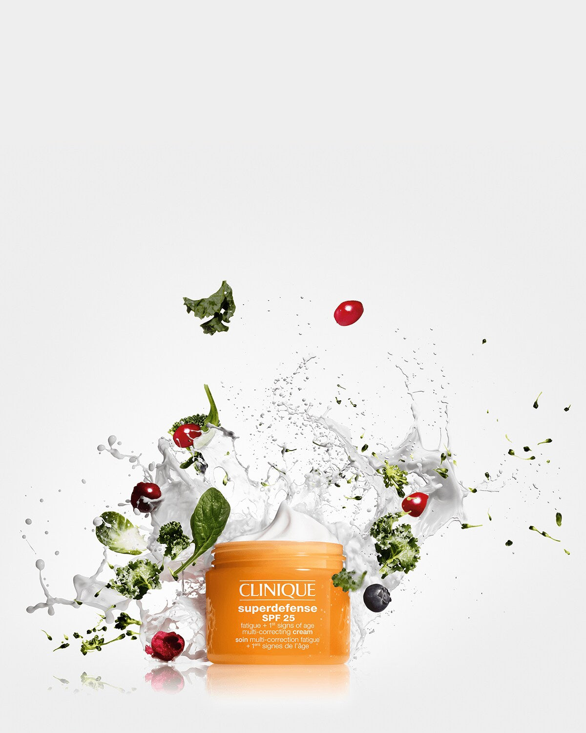 Superdefense SPF25 - Yaşlanma Karşıtı Gündüz Kremi